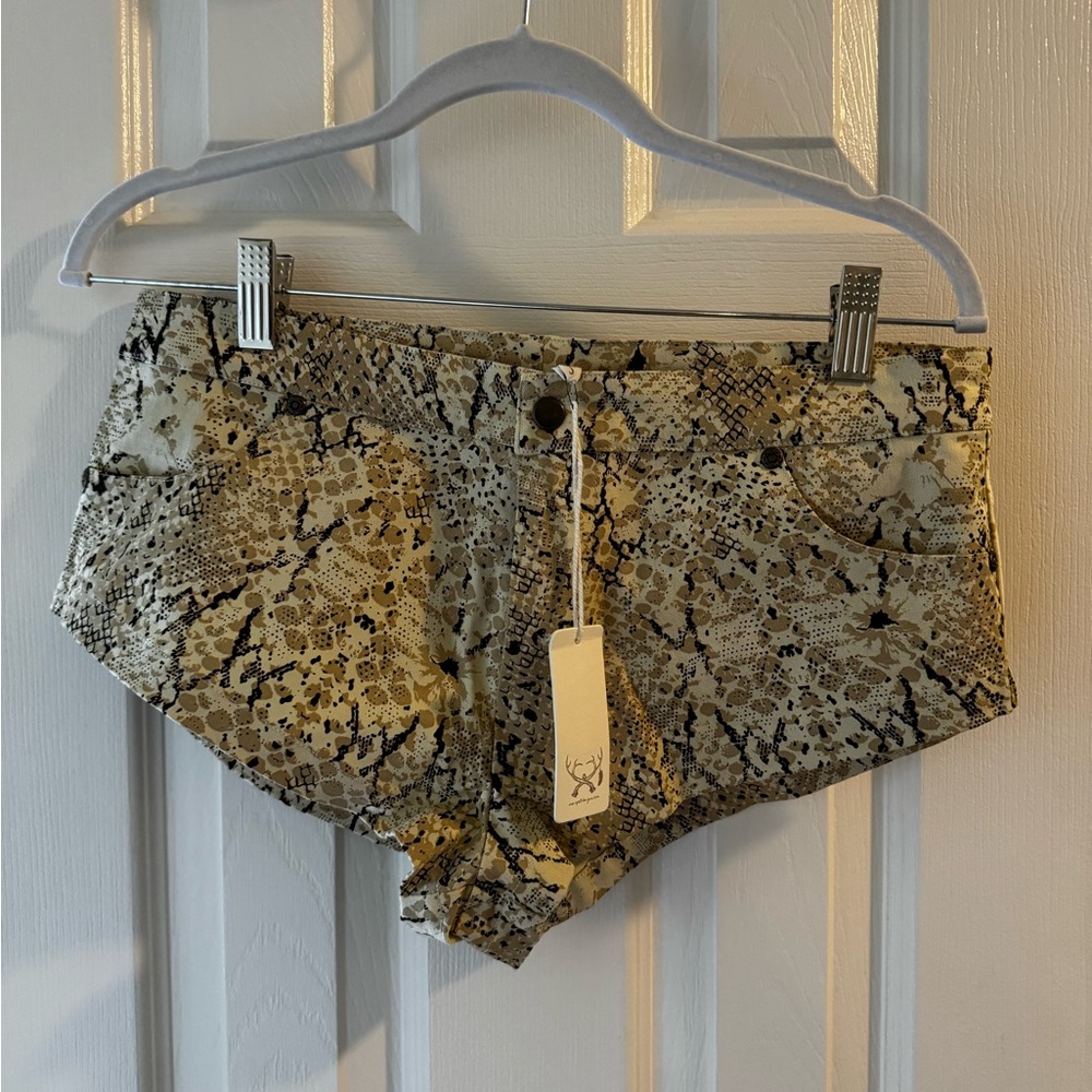 Spell & The Gypsy Collective Snake Skin Shorts Size Small
